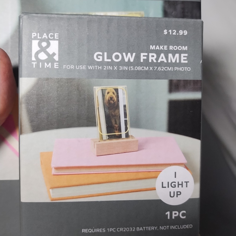 Glow picture frames - Picture 4 of 7